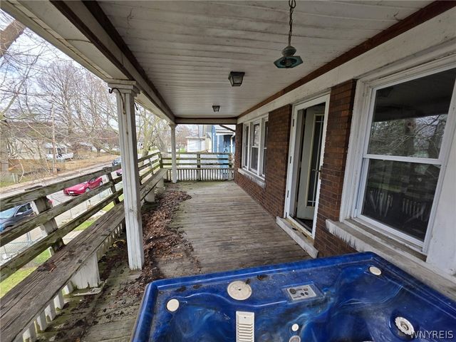 543 25th Street, Niagara Falls, NY 14301