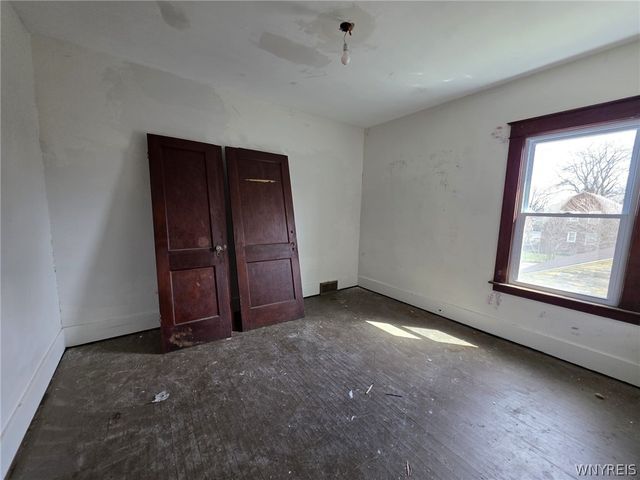 543 25th Street, Niagara Falls, NY 14301
