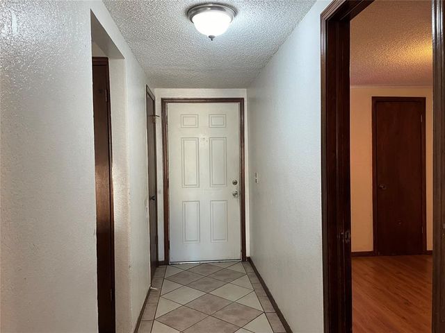 7523 NW 113th Place, Oklahoma City, OK 73162