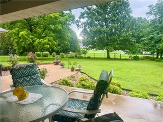 8 Merritt Drive, Bella Vista, AR 72714