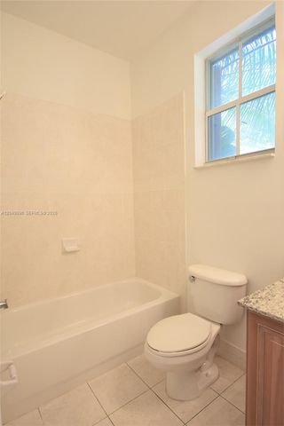 4534 NW 94th Pl, Doral, FL 33178