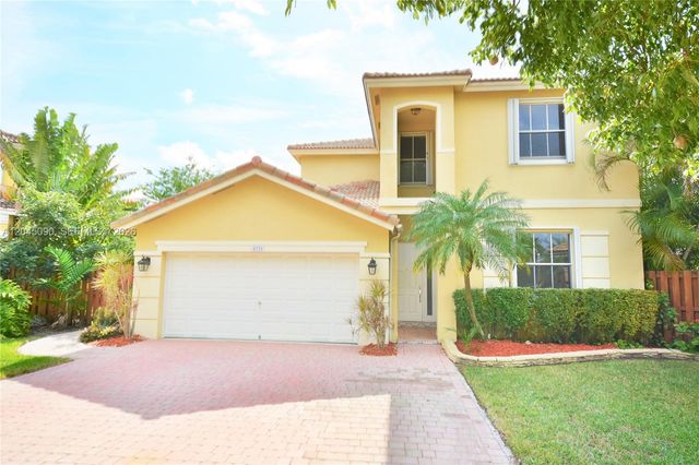4534 NW 94th Pl, Doral, FL 33178