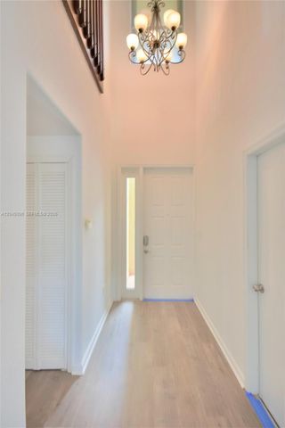 4534 NW 94th Pl, Doral, FL 33178