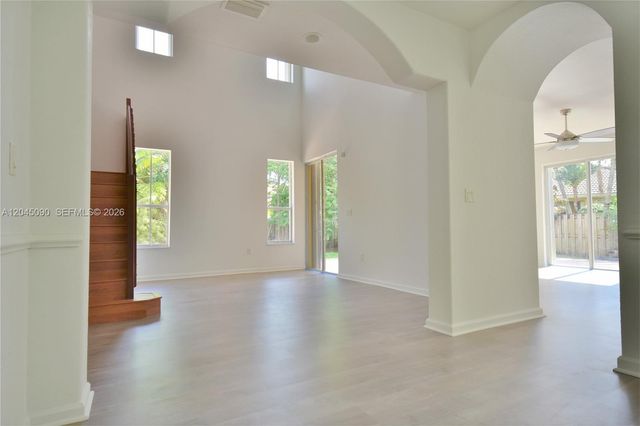 4534 NW 94th Pl, Doral, FL 33178