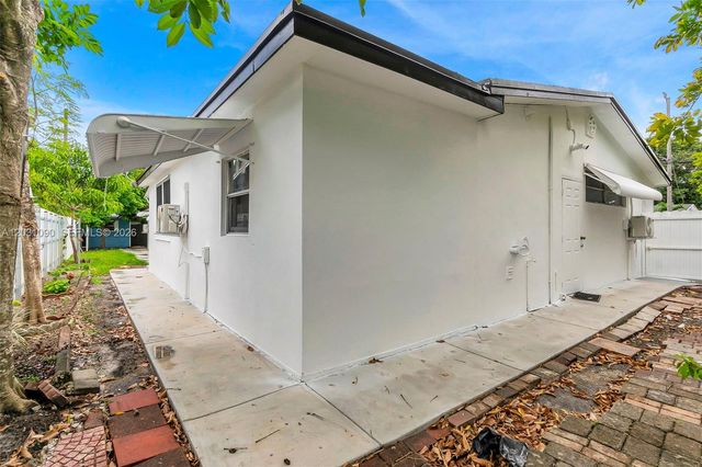 6101 SW 24th Street 4, Miramar, FL 33023