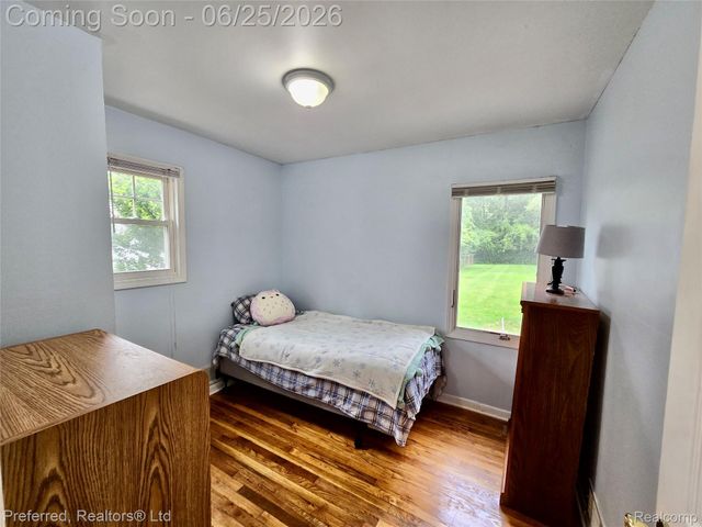 15349 Deering Street, Livonia, MI 48154
