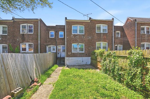 1604 POPLAND, Baltimore City, MD 21226