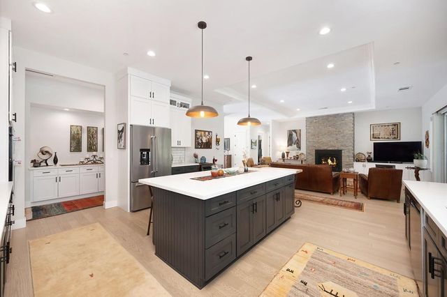 13041 Austin Forest Cir, Auburn, CA 95602