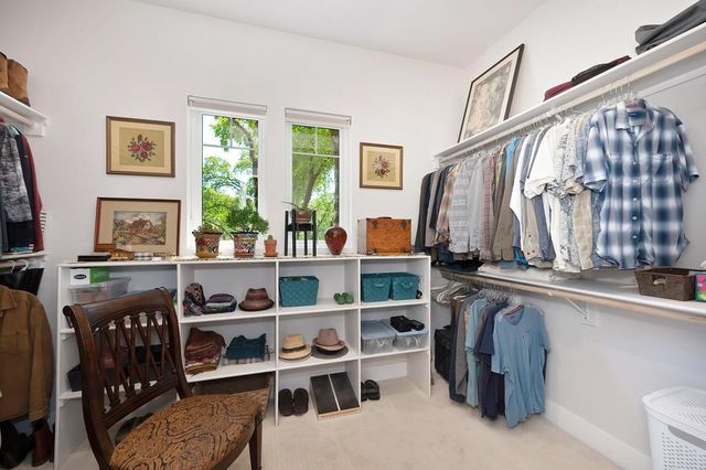 13041 Austin Forest Cir, Auburn, CA 95602