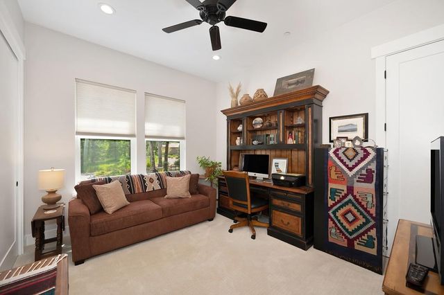 13041 Austin Forest Cir, Auburn, CA 95602