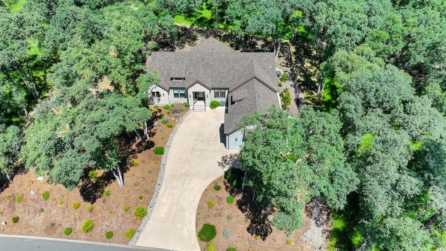 13041 Austin Forest Cir, Auburn, CA 95602