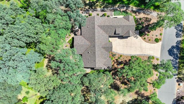 13041 Austin Forest Cir, Auburn, CA 95602