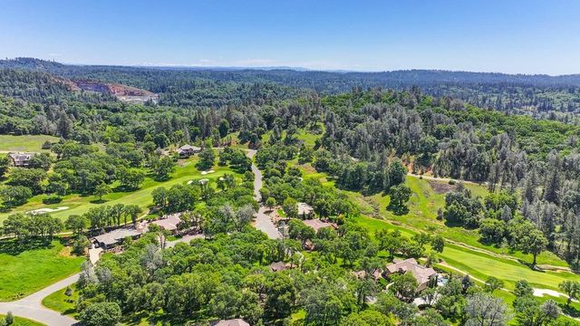 13041 Austin Forest Cir, Auburn, CA 95602