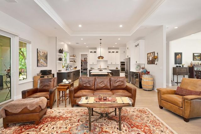 13041 Austin Forest Cir, Auburn, CA 95602