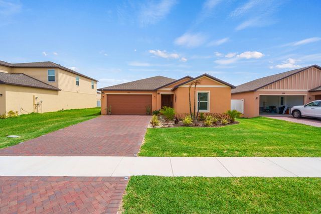 701 Carlyle Way, Fort Pierce, FL 34947