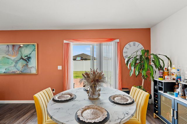 701 Carlyle Way, Fort Pierce, FL 34947