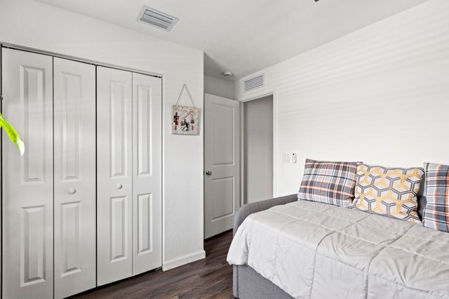 701 Carlyle Way, Fort Pierce, FL 34947