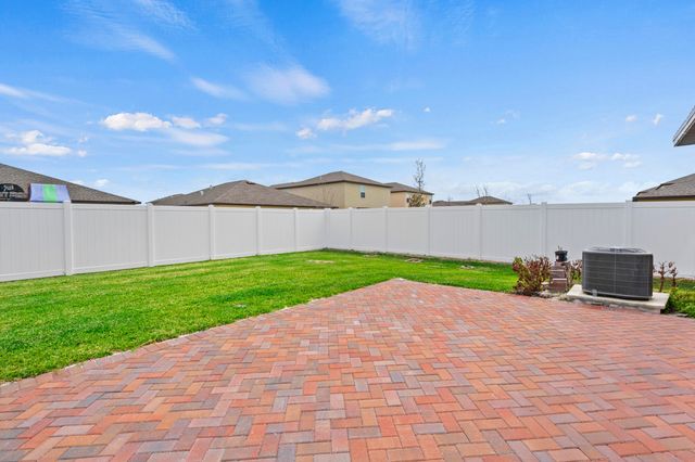 701 Carlyle Way, Fort Pierce, FL 34947