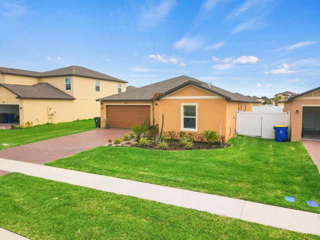 701 Carlyle Way, Fort Pierce, FL 34947