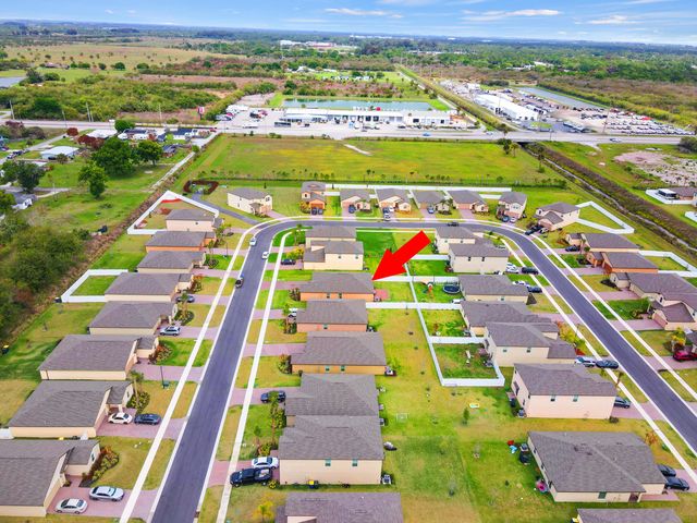 701 Carlyle Way, Fort Pierce, FL 34947