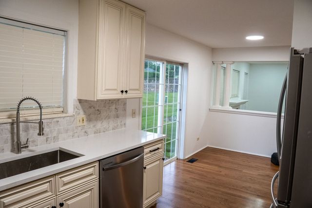 460 Michelangelo Drive, Bolingbrook, IL 60440