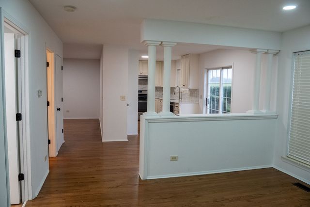 460 Michelangelo Drive, Bolingbrook, IL 60440