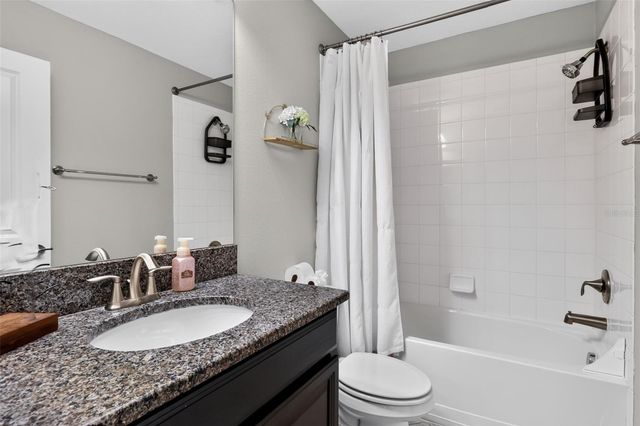 1677 LUDINGTON AVENUE, Wesley Chapel, FL 33543