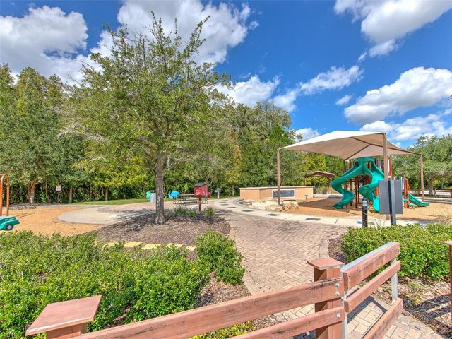 1677 LUDINGTON AVENUE, Wesley Chapel, FL 33543