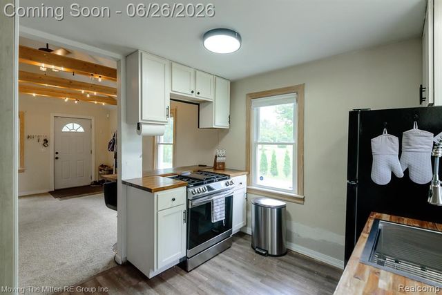 14220 Martinsville Road, Belleville, MI 48111