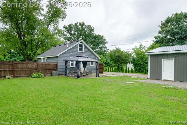 14220 Martinsville Road, Belleville, MI 48111