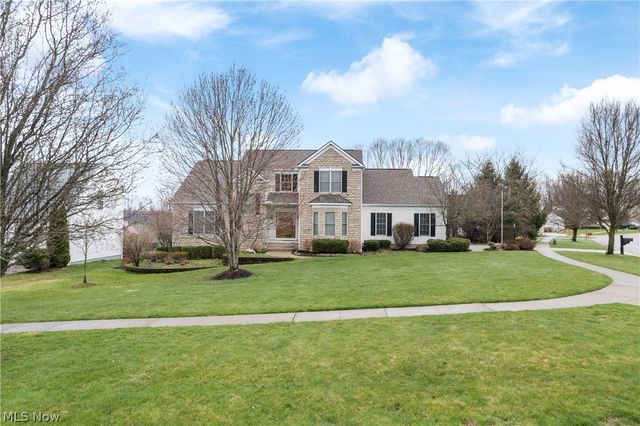 1205 Jonah Drive, Akron, OH 44321