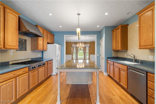 1205 Jonah Drive, Akron, OH 44321