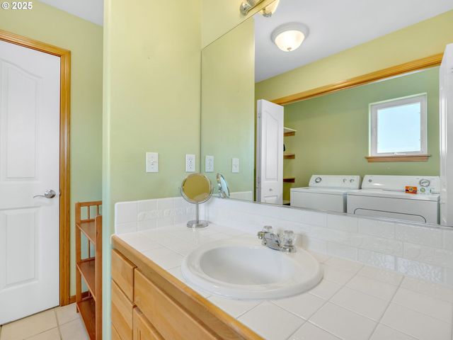 646 NECANICUM Dr, Seaside, OR 97138