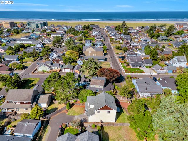 646 NECANICUM Dr, Seaside, OR 97138