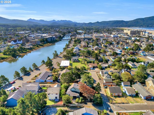 646 NECANICUM Dr, Seaside, OR 97138