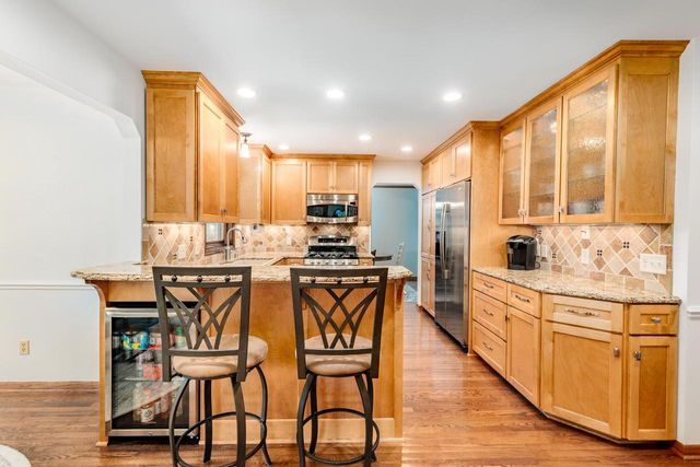 N108W16351 Scarlet DRIVE, Germantown, WI 53022