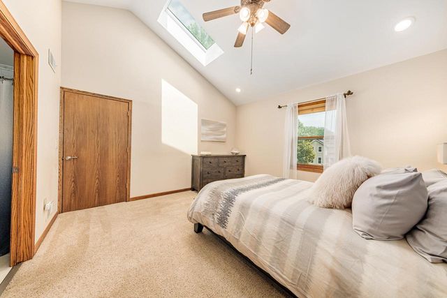 N108W16351 Scarlet DRIVE, Germantown, WI 53022