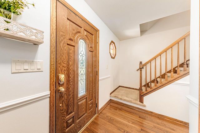 N108W16351 Scarlet DRIVE, Germantown, WI 53022