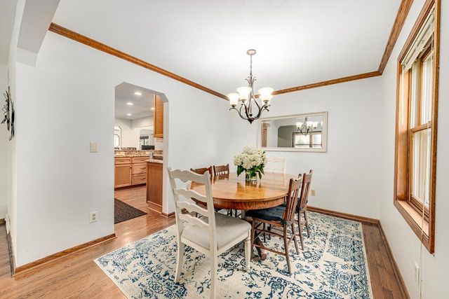 N108W16351 Scarlet DRIVE, Germantown, WI 53022