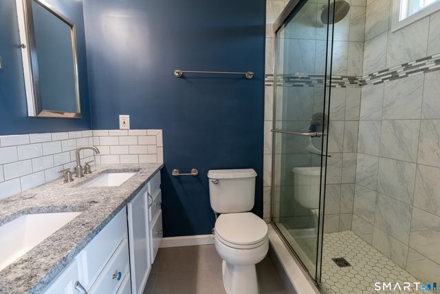 226 Noank Ledyard Road, Groton, CT 06355