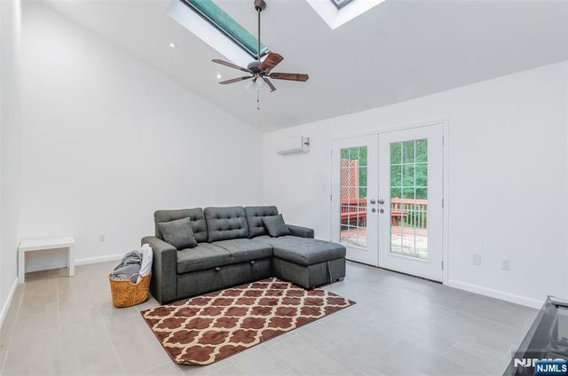 22 Karen Road, Vernon, NJ 07422