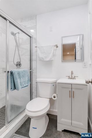 22 Karen Road, Vernon, NJ 07422