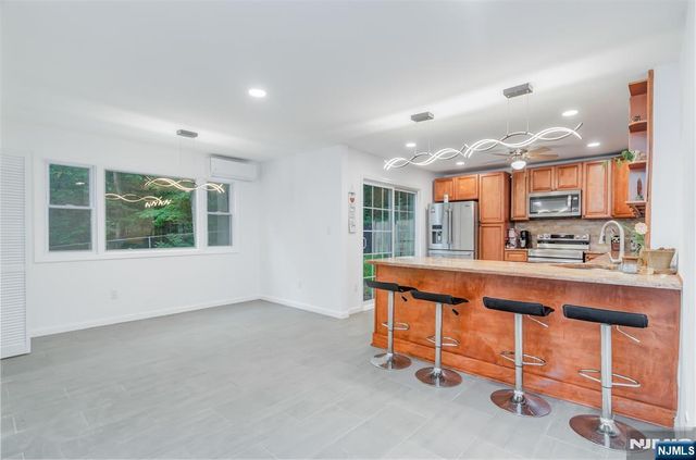 22 Karen Road, Vernon, NJ 07422