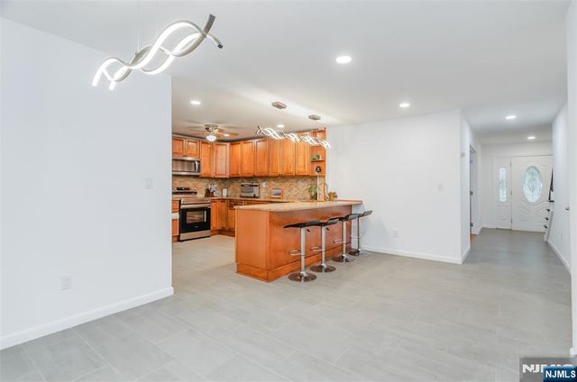 22 Karen Road, Vernon, NJ 07422