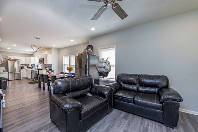 705 Massena Avenue, Waukegan, IL 60085