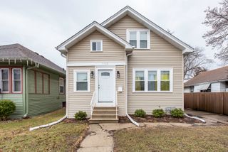705 Massena Avenue, Waukegan, IL 60085