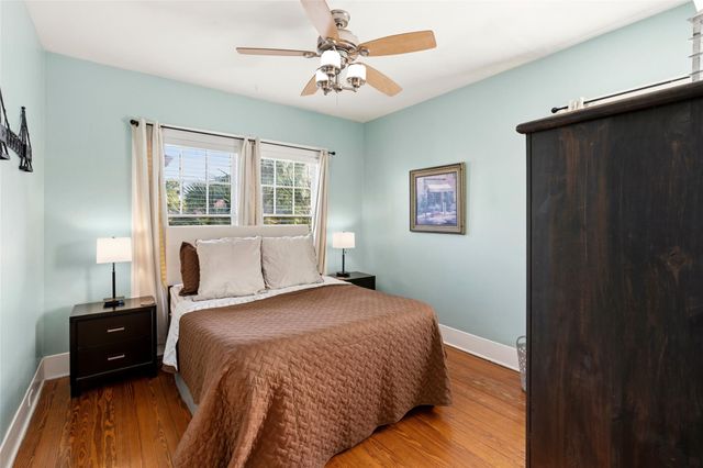 1821 25th Street, Galveston, TX 77550