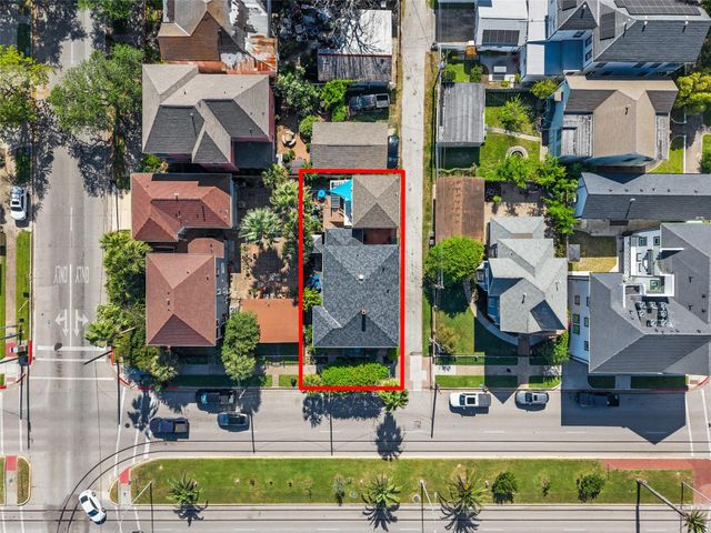 1821 25th Street, Galveston, TX 77550
