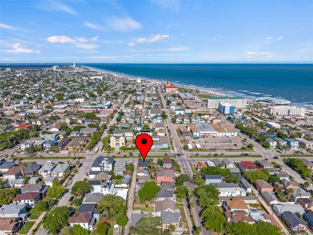 1821 25th Street, Galveston, TX 77550