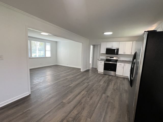 217 Wyly Dr, New Johnsonville, TN 37134